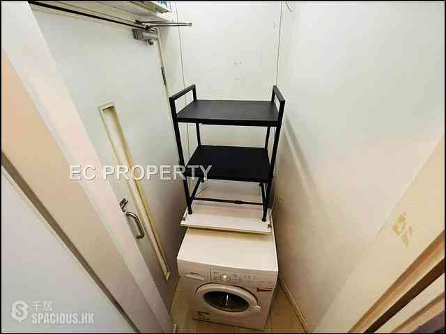 Sheung Wan - Urbana 38 07