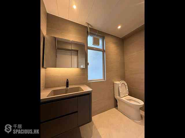 Causeway Bay - Vulcan House 06