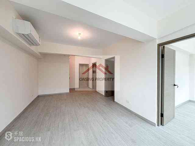 Wan Chai - Wing Cheung Mansion 02