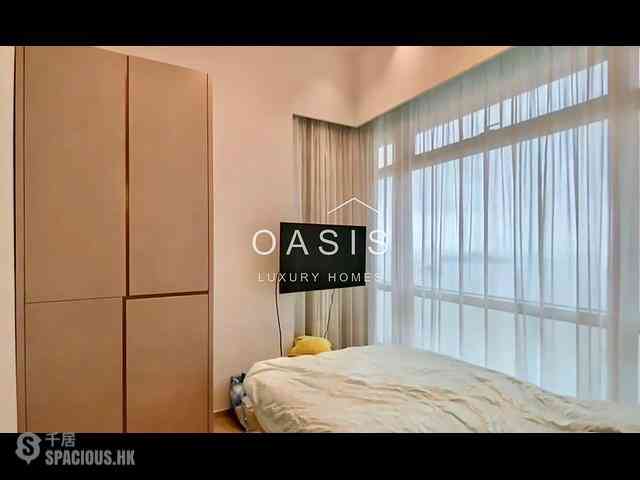 Repulse Bay - Grosvenor Place 05