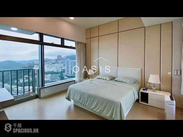 Repulse Bay - Grosvenor Place 06