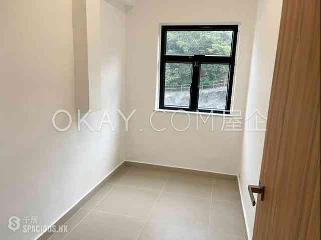 Stubbs Road - Evergreen Villa 12