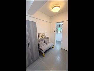 Wan Chai - Golden Jubilee House 02