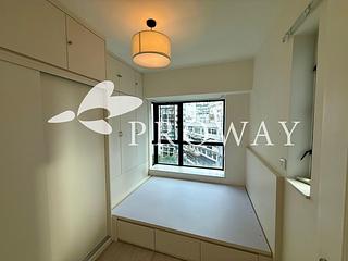 Mid Levels West - Wilton Place 04