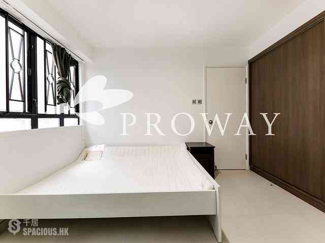 Happy Valley - Elegant Terrace 05