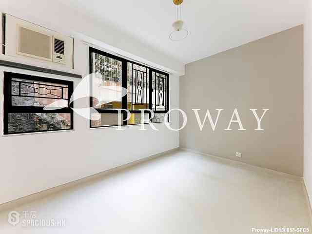 Happy Valley - Elegant Terrace 07