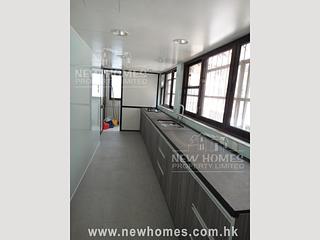 Happy Valley - Yuk Sau Mansion 02