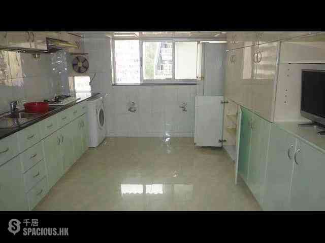 Quarry Bay - Westlands Gardens Block A 03