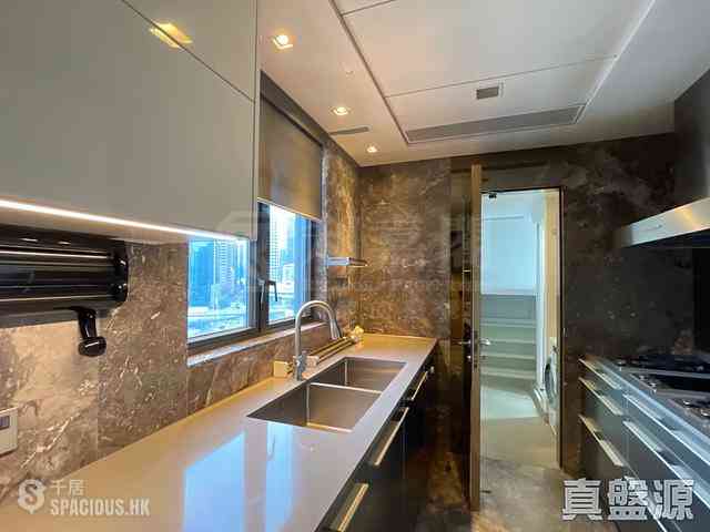 North Point - Victoria Harbour Phase 1B Tower 1 01