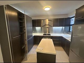 Stubbs Road - Richery Garden 03