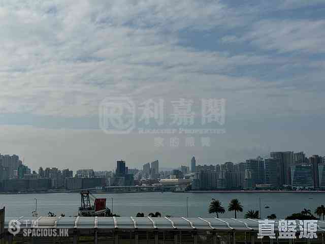Fortress Hill - Harbour Glory Block 5 01