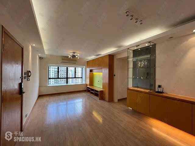 Mid Levels West - Lyttelton Garden Block 1 01