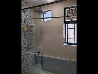 Mid Levels West - Lyttelton Garden Block 1 36