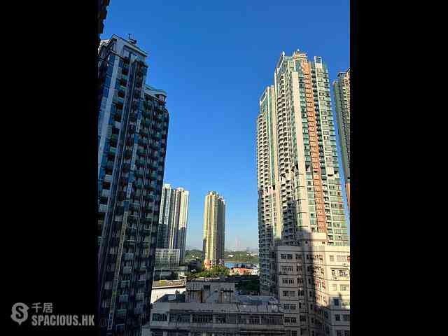 Tai Kok Tsui - Li Tak Mansion 10