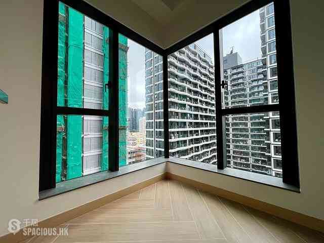 Hung Hom - Midtown South Phase 4 The Haddon 01