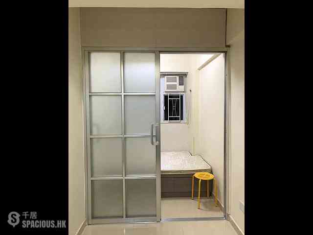 Jordan - Man Wai Building 01
