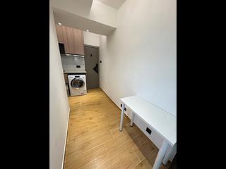 Prince Edward - Flatiron Court 02