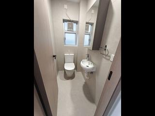 Sai Ying Pun - 1E, High Street 10