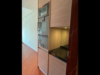Wan Chai - The Avenue Phase 2 Block 2 10