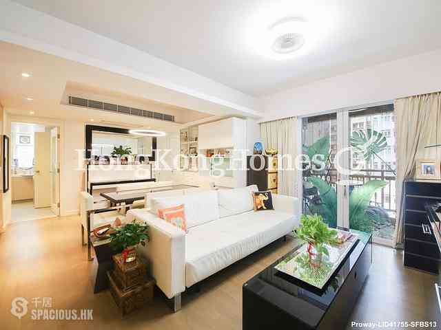 Prince Edward - Vogue Court 01