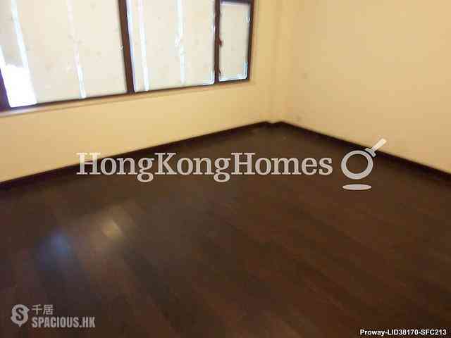 Mid Levels Central - Right Mansion 01