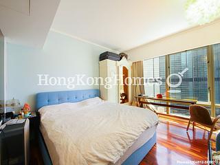 Wan Chai - Convention Plaza Apartments 05