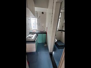 Shau Kei Wan - Ho King Building 02