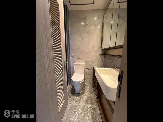 Shau Kei Wan - Lime Gala Block 1A 06