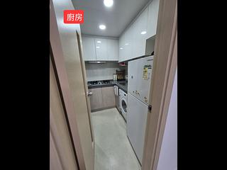 Sai Ying Pun - Kwan Yick Building 07