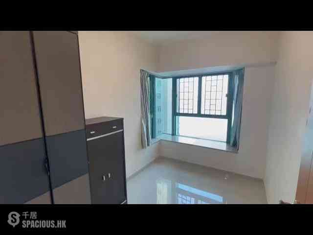 Hung Hom - Laguna Verde Phase 2 Villa Verde Block 9 05