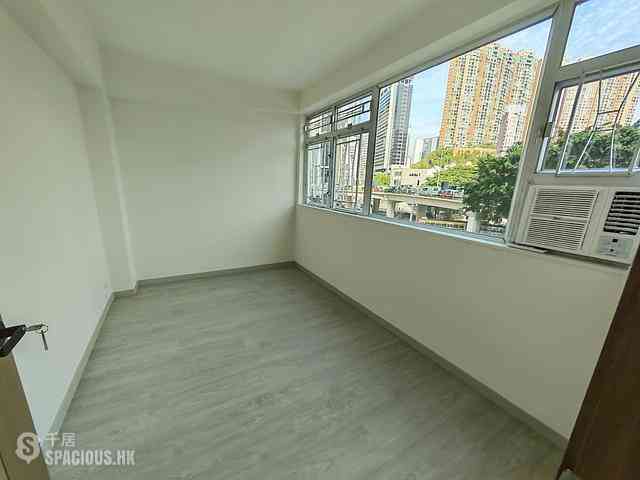 Wan Chai - Wing Cheung Mansion 08