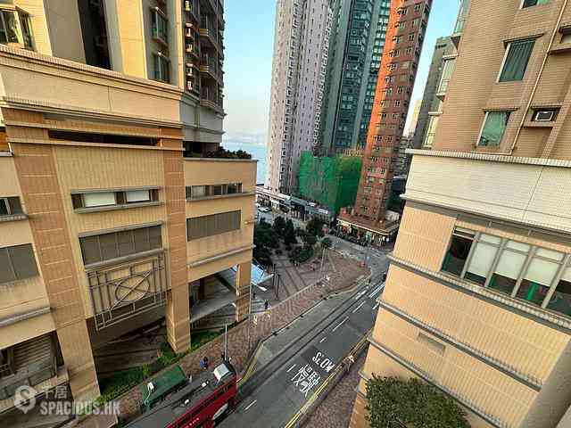 Kennedy Town - Cheong Kat Mansion 09