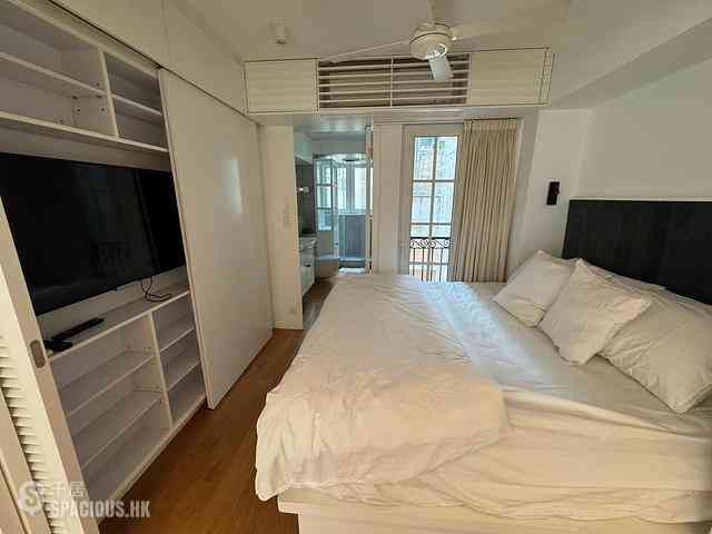 Central - 61-63, Hollywood Road 04