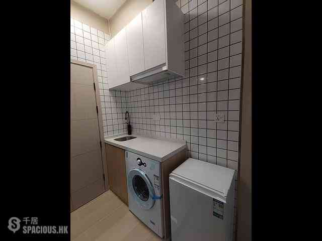 Mong Kok - 901, Canton Road 02