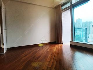 Wan Chai - The Avenue Phase 2 05