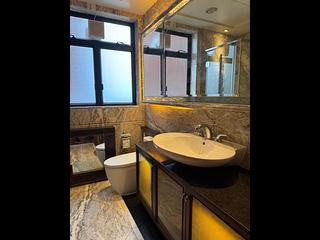 West Kowloon - The Arch Sky Tower (Block 1) 07