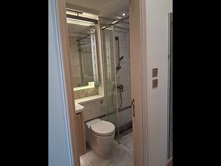 Sai Ying Pun - 63, Pokfulam Amber House (Tower 1) 02