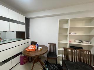 Sheung Wan - Queen's Terrace Block 1 02
