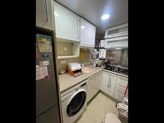 Sheung Wan - Queen's Terrace Block 1 07