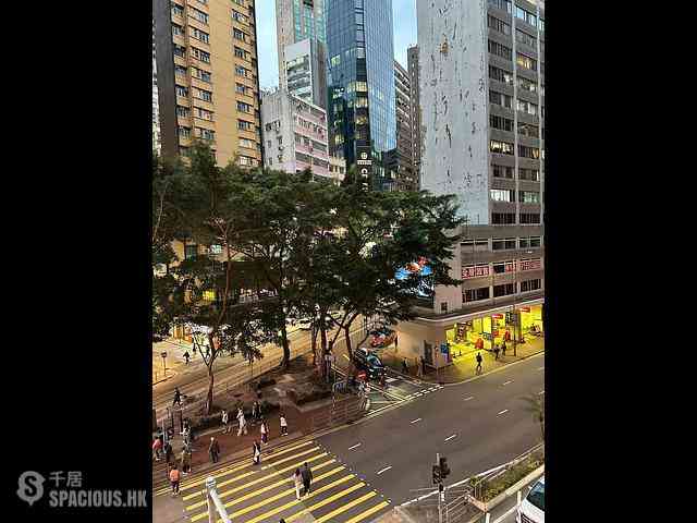 Wan Chai - Chong Hing Building 06