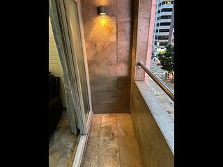 Wan Chai - Chong Hing Building 05