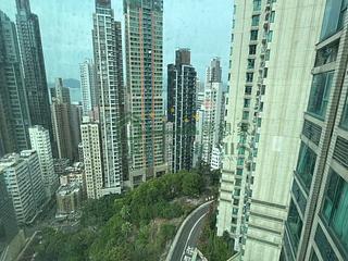 Kennedy Town - University Heights Block 1 15