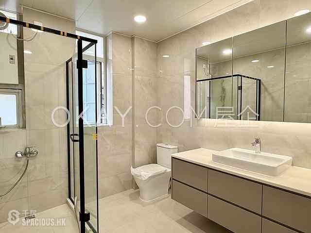 Mid Levels Central - Robinson Garden Apartments Block 3D-3E, Robinson Road 07