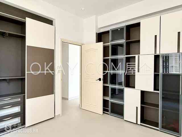 Mid Levels Central - Robinson Garden Apartments Block 3D-3E, Robinson Road 09