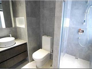 Sai Ying Pun - Golden Phoenix Court 06
