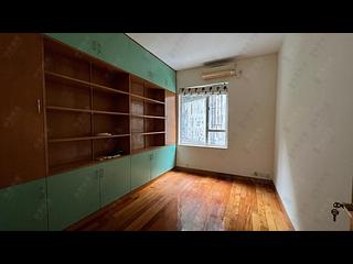 Mid Levels West - Skyline Mansion Block 1 04