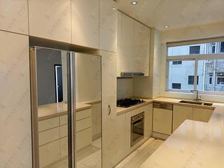 Mid Levels West - Skyline Mansion Block 1 05