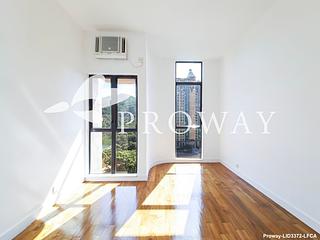 Jardines Lookout - Park Place Block A 08
