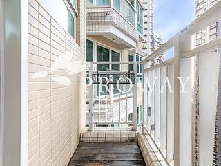 Sai Ying Pun - Reading Place 05