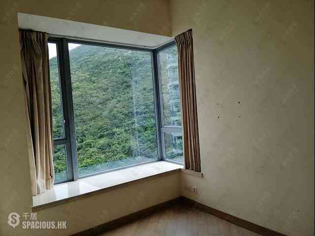 Ap Lei Chau - Larvotto Block 7 05
